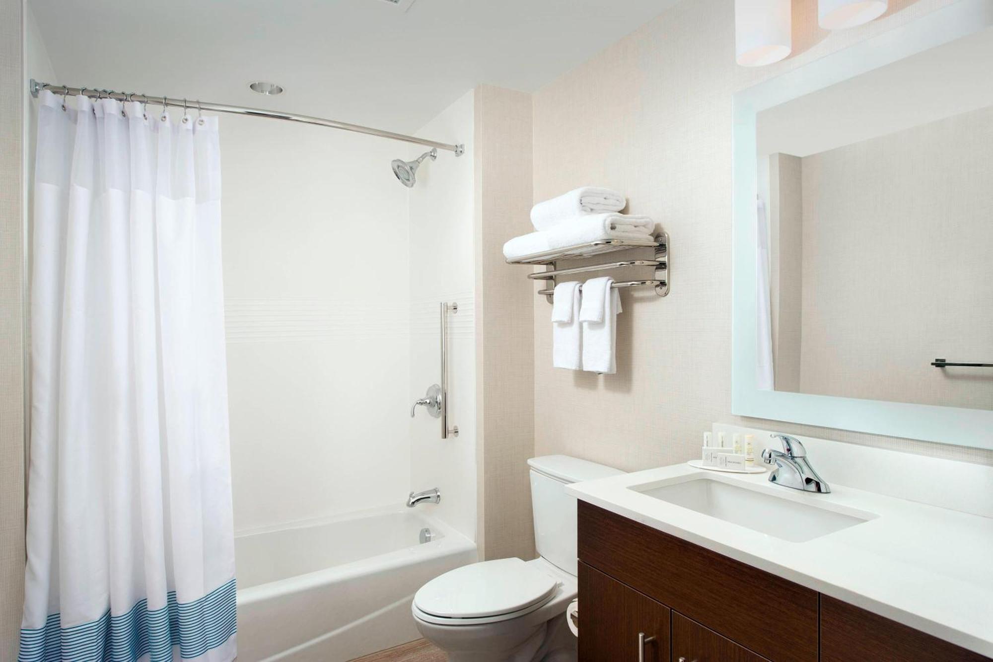 Towneplace Suites By Marriott Alexandria Fort Belvoir Mount Vernon Eksteriør bilde
