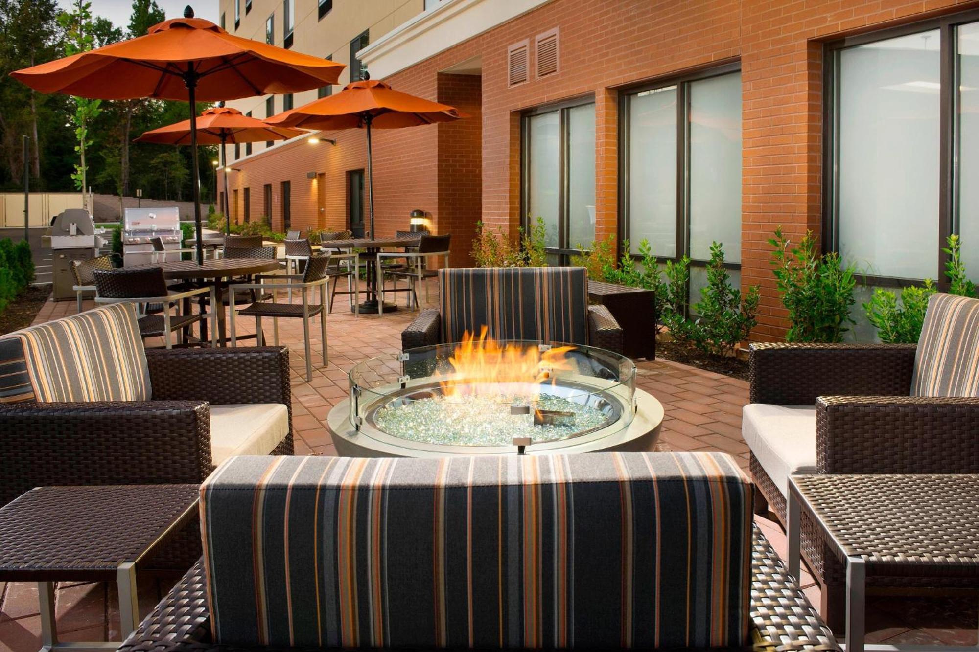 Towneplace Suites By Marriott Alexandria Fort Belvoir Mount Vernon Eksteriør bilde